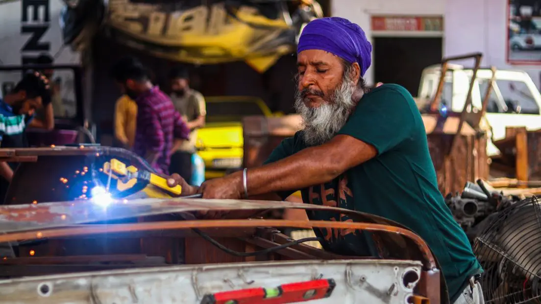 Where to Ground When Welding on a Car BQ Welds